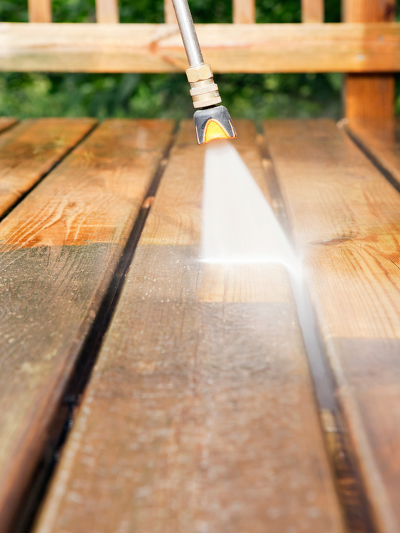 Deck Pressure Washing 