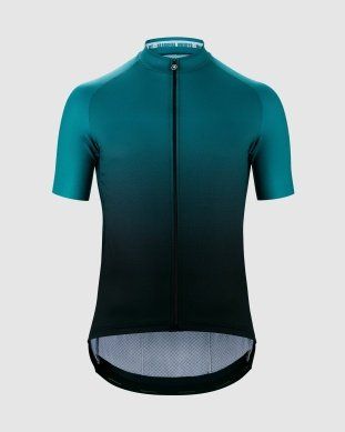 green jersey