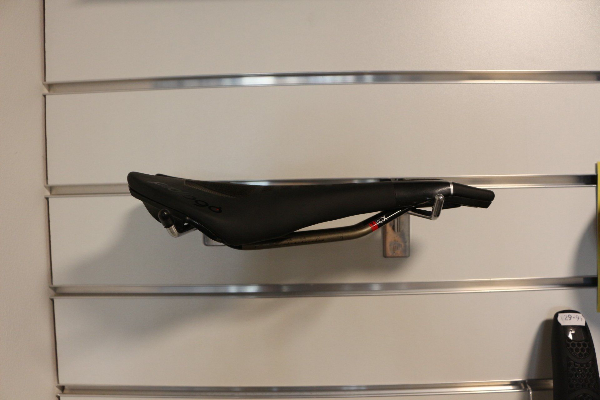 Pro Logo Scratch 2 Side Profile