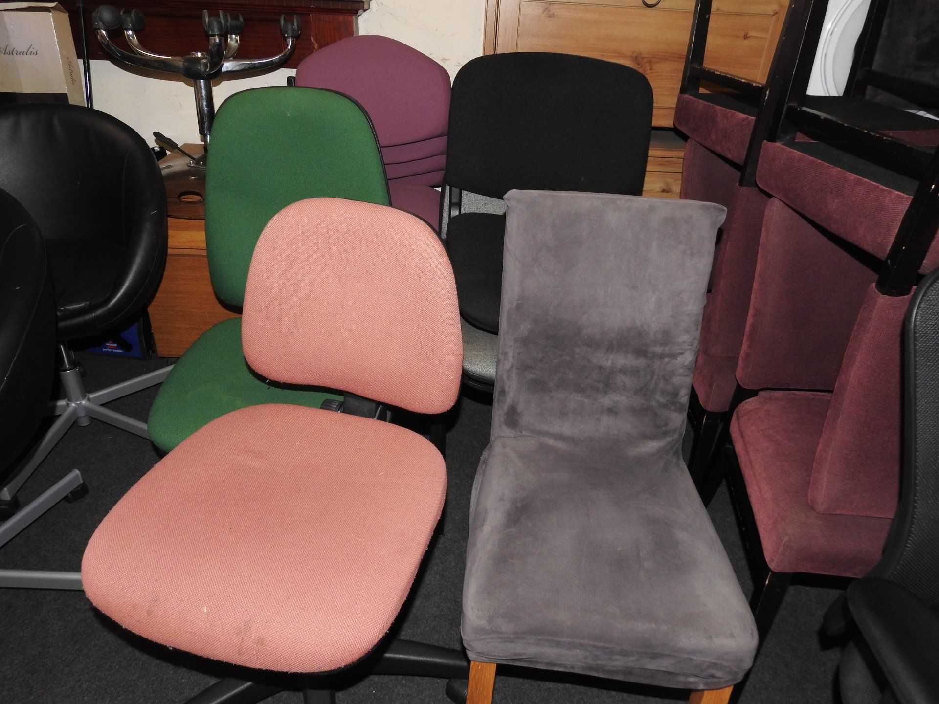 desk chairs