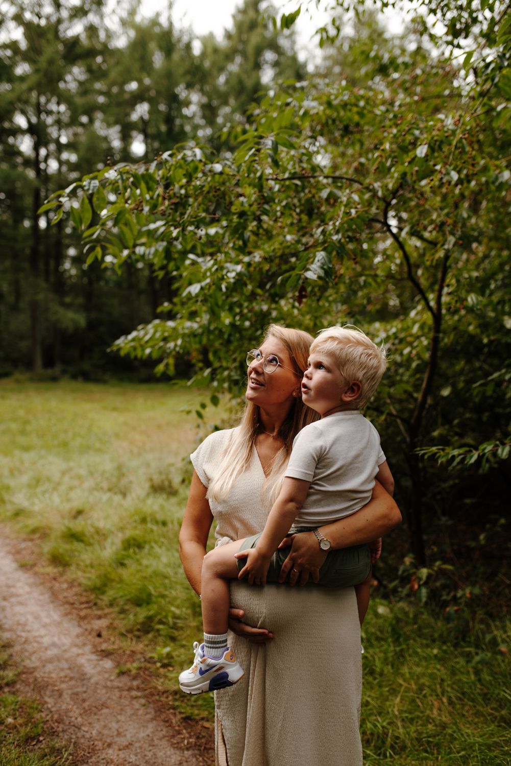 Zwangerschapsfotoshoot in Beetsterzwaag - Friesland