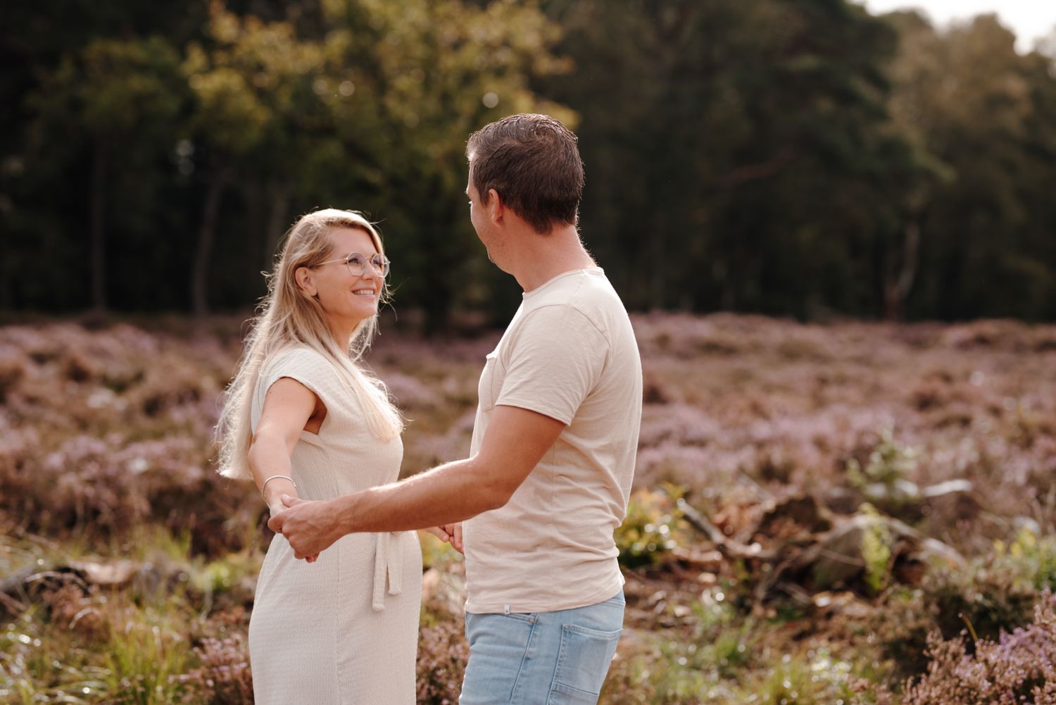Zwangerschapsfotoshoot in Beetsterzwaag - Friesland