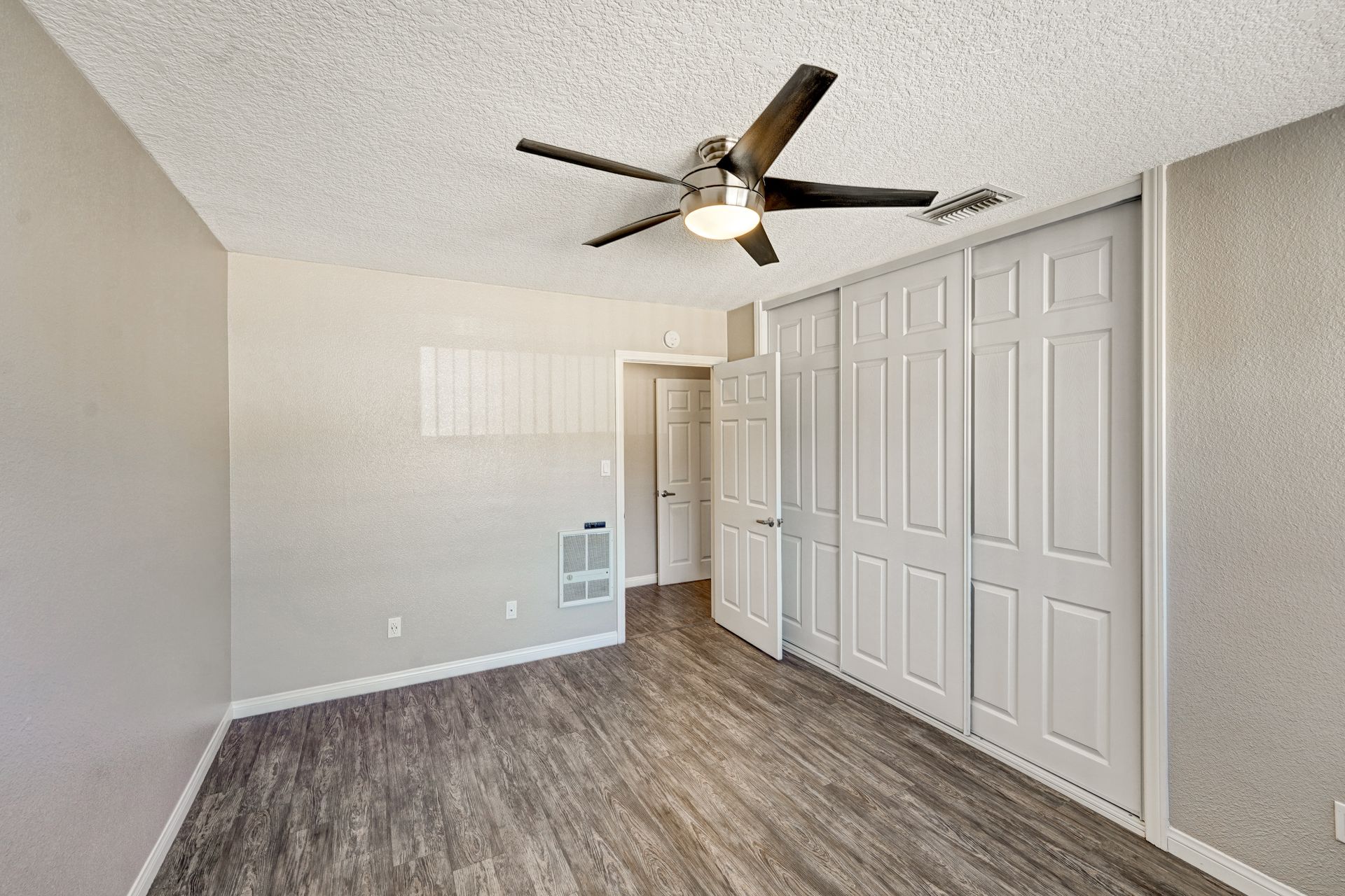 Photo gallery of the Pines Apartments Interior and Exterior Images