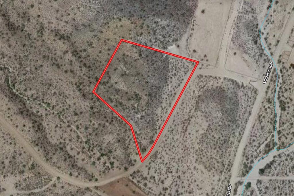 0 SOUTH BAR FIVE ROAD LOT 10 - 
WICKENBURG