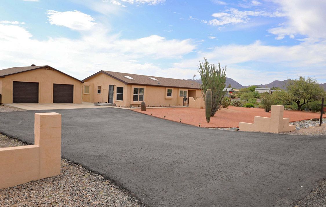27700 S CLYDESDALE AVENUE - CONGRESS