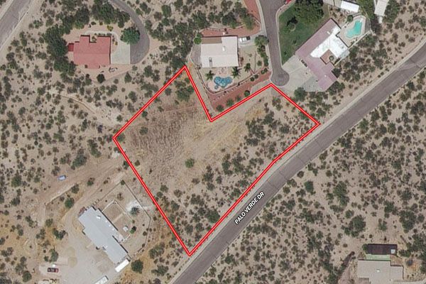 EARL DRIVE LOT - 
WICKENBURG