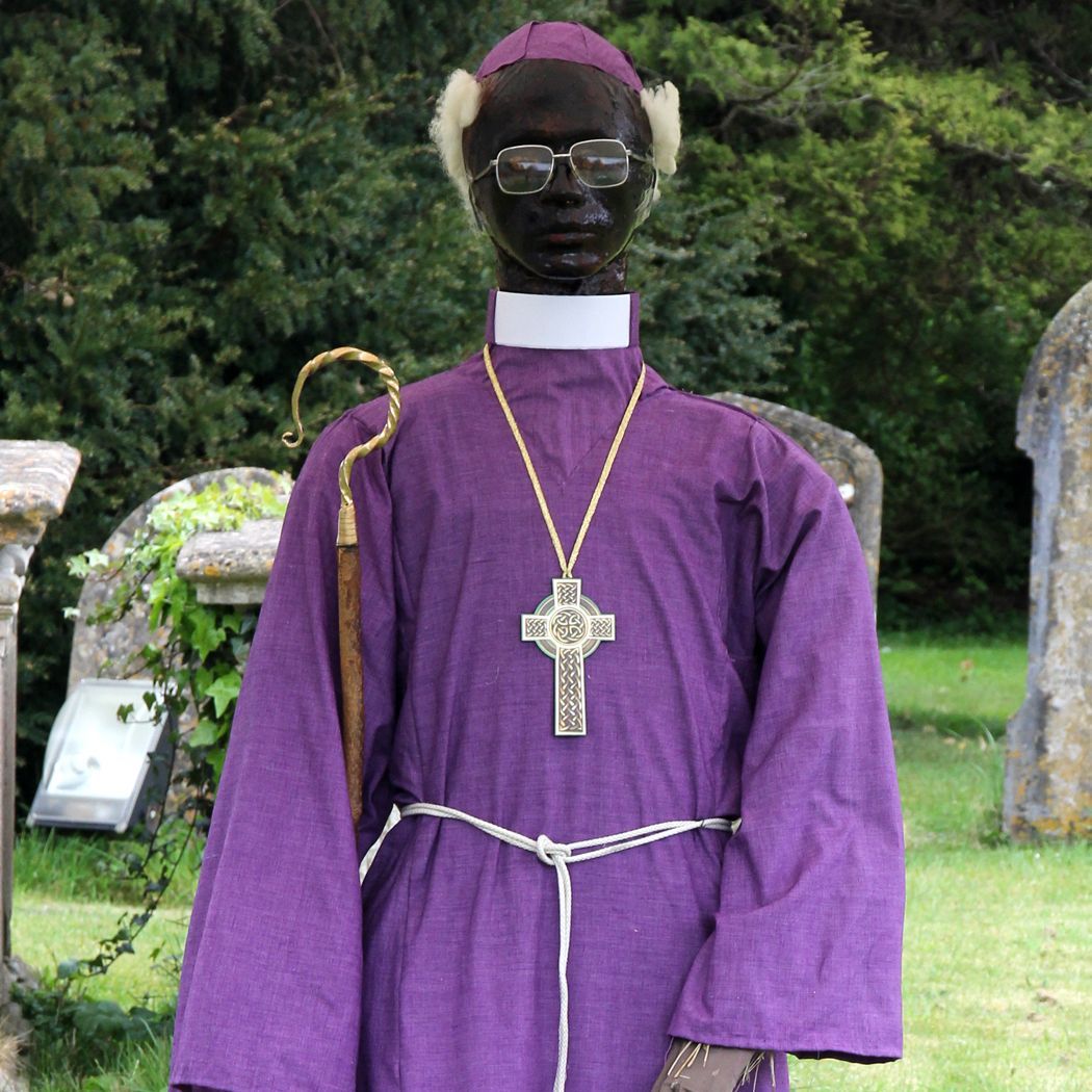 DESMOND TUTU