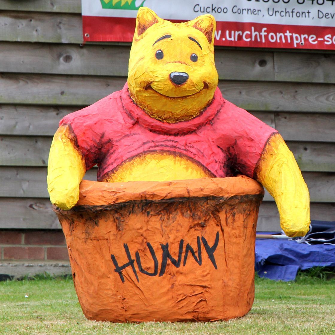 WINNIE THE POOH