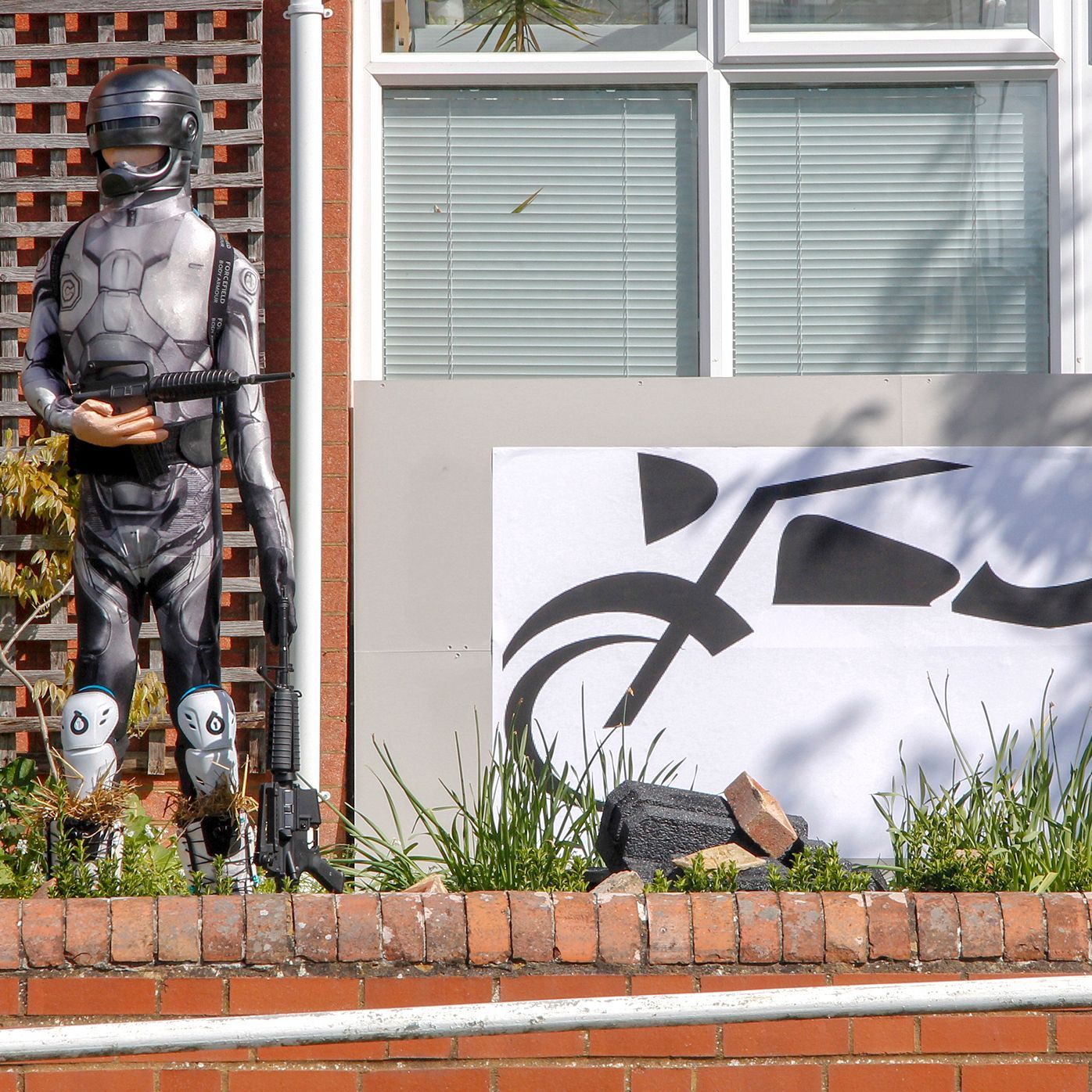 SCARECROW ROBOCOP