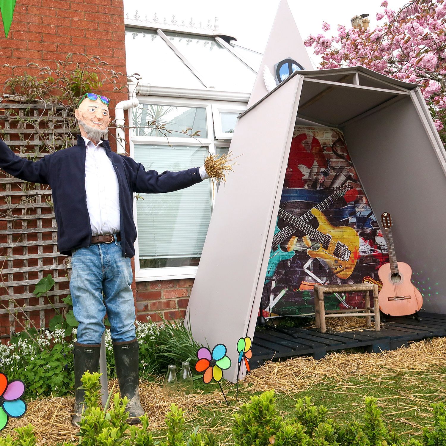MICHAEL EAVIS