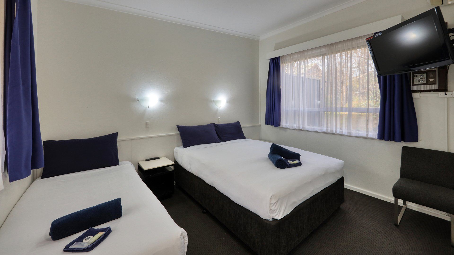 Economy Rooms