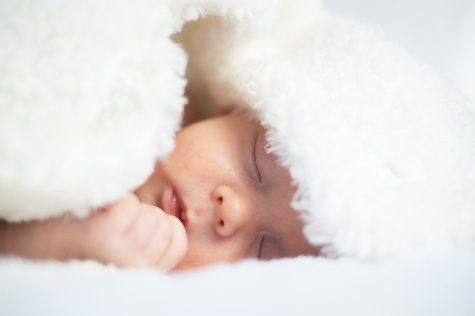 fotoshoot koppel, romantische fotoshoot, gezins fotoshoot, gezinsfoto's, gezinsfotograaf, zwangerschapsfotografie, newbornshoot,
