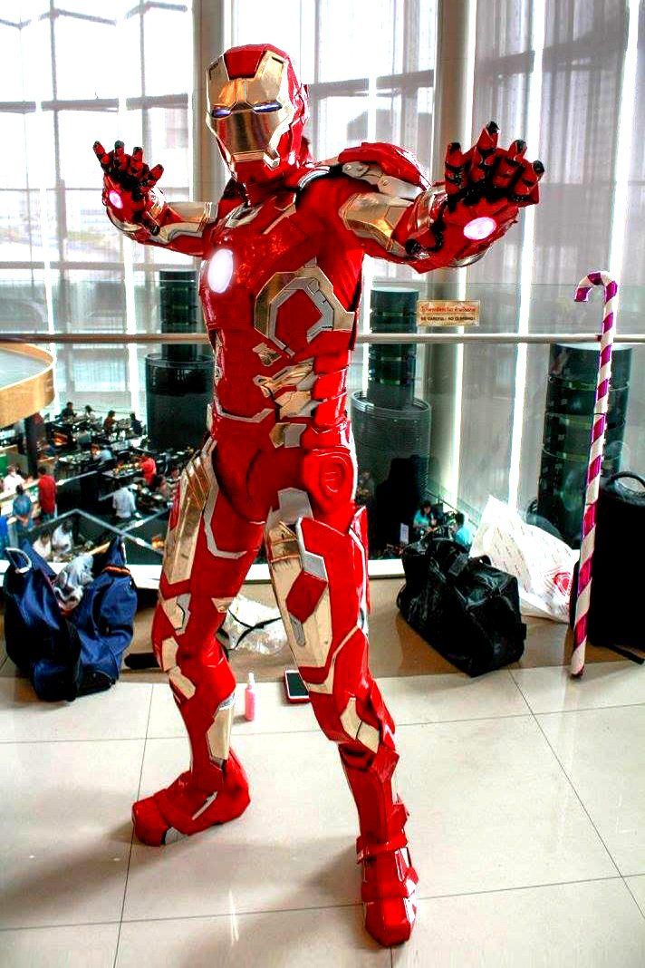 Cosplayers by The CGC Comic Shop