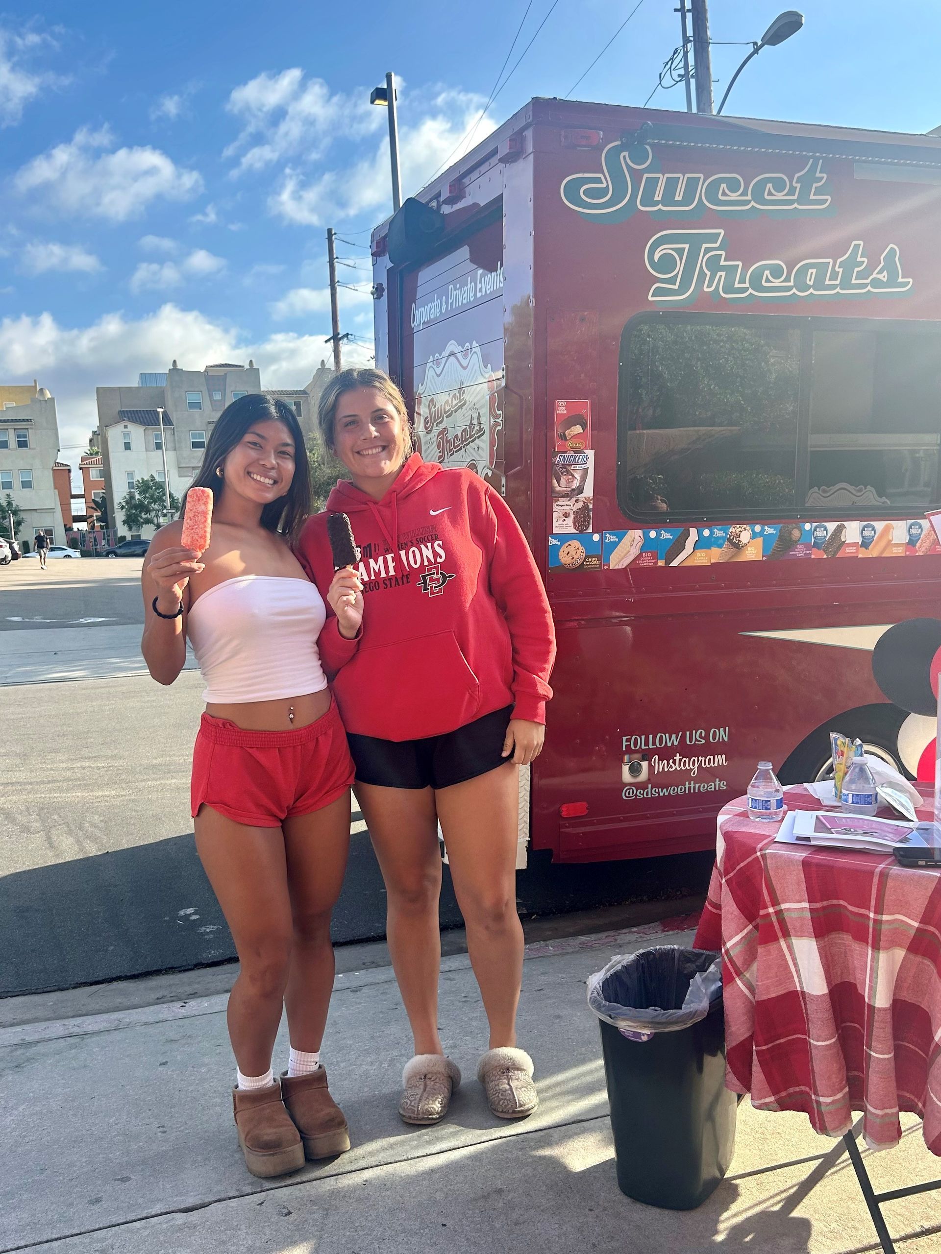 Hardy Avenue Apartments community event for off campus students near SDSU