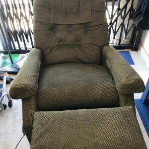 Used Green Fabric Medical Lift Chair — Long Beach, CA — Mozena Medical