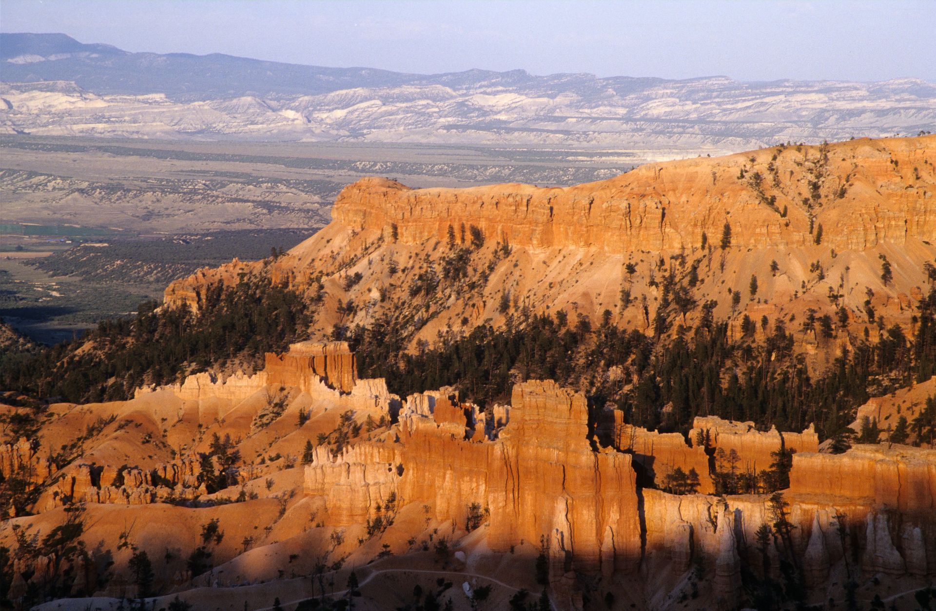 Utah: Fall Colors, History, & National Parks 