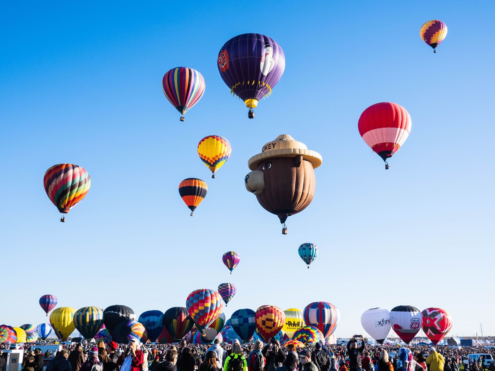 Balloon Fiesta & Enchanting Santa Fe