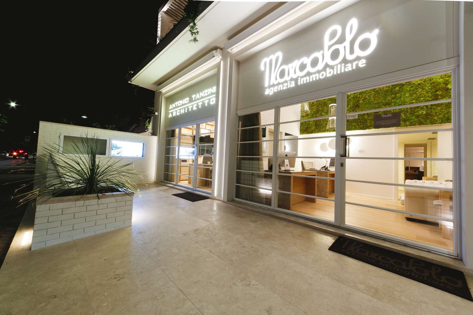 progettazione personalizzata Agenzia Marco Polo EFA Massa progetto illuminotecnica