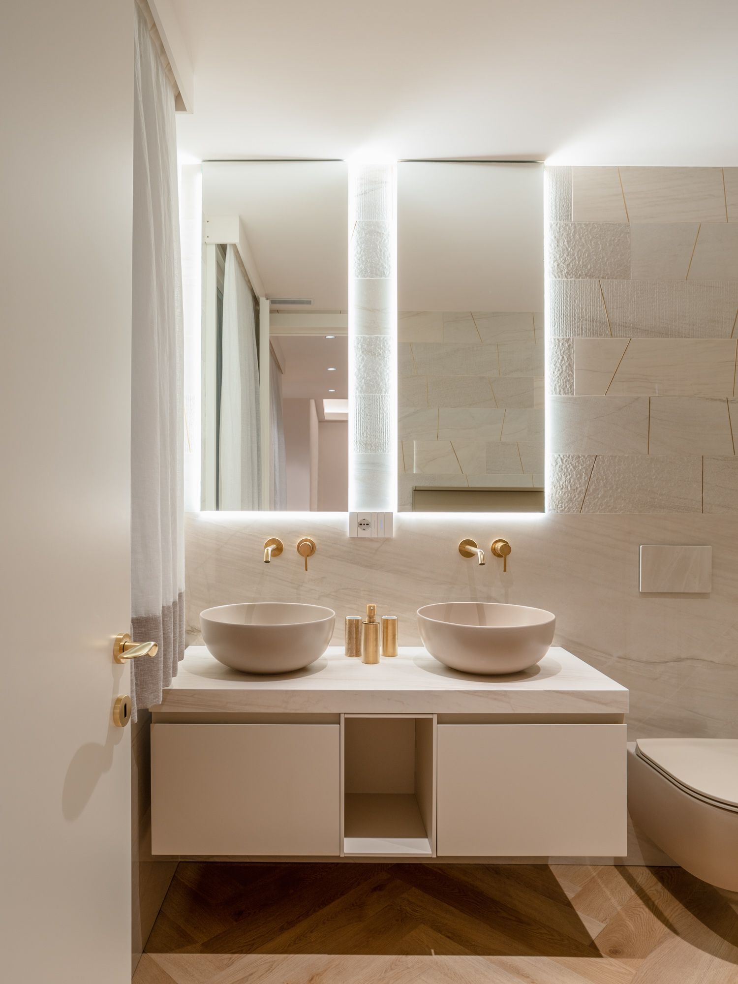 Illuminazione bagno Forte dei Marmi EFA Massa