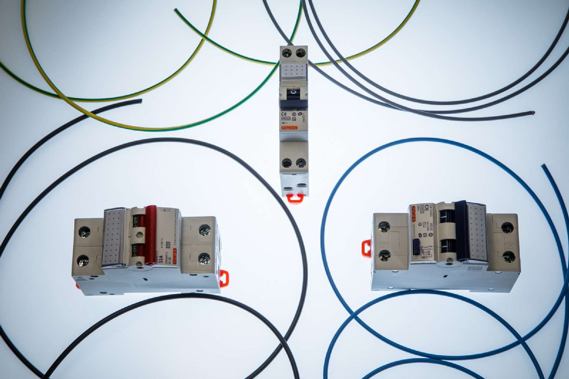 fili per impianti elettrici Efa Massa