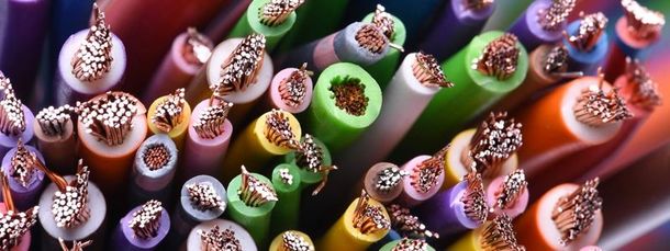 gestione cavi speciali materiale elettrico EFA Massa