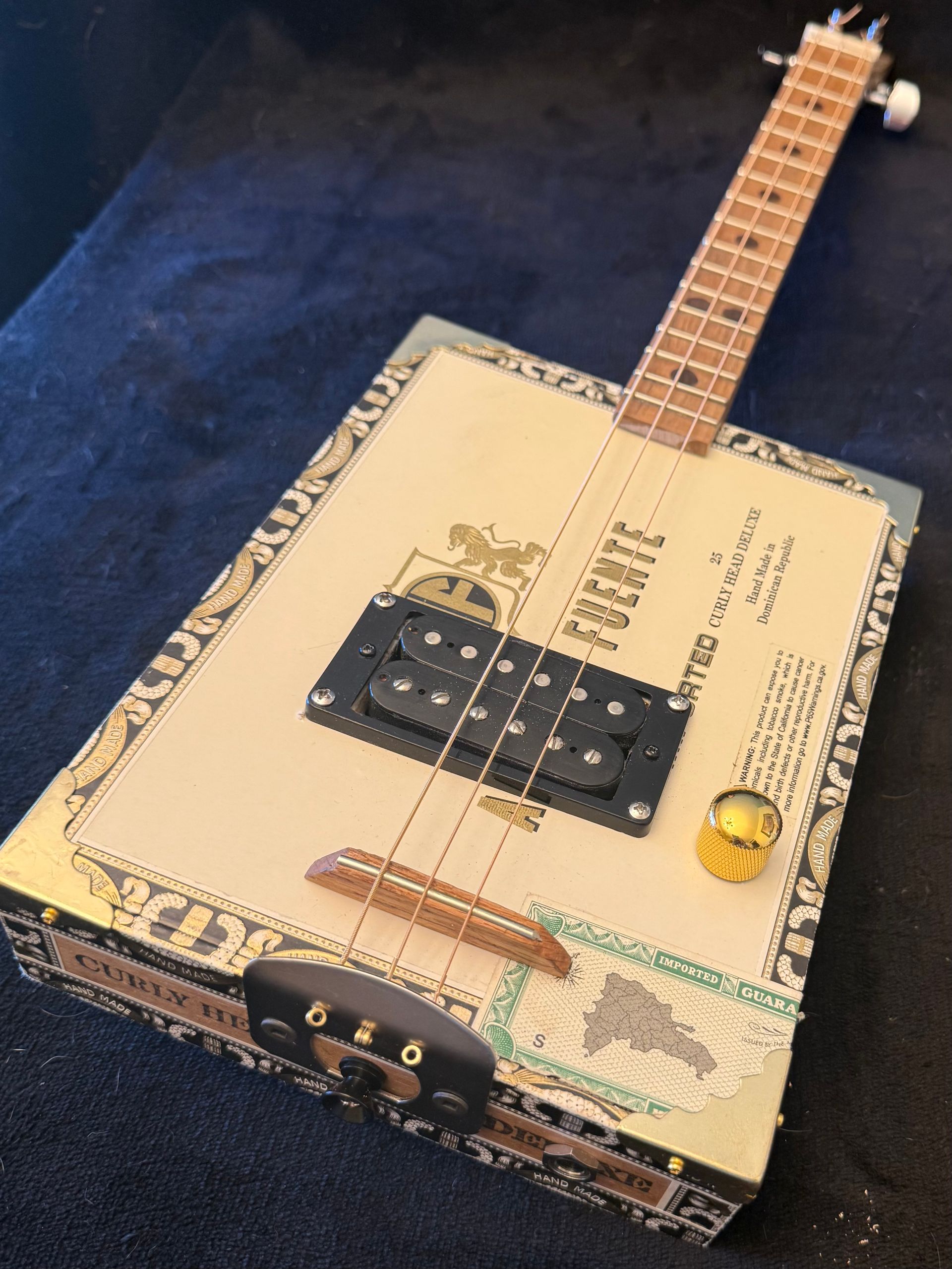 Custom Cigar Box “ Deluxe”.