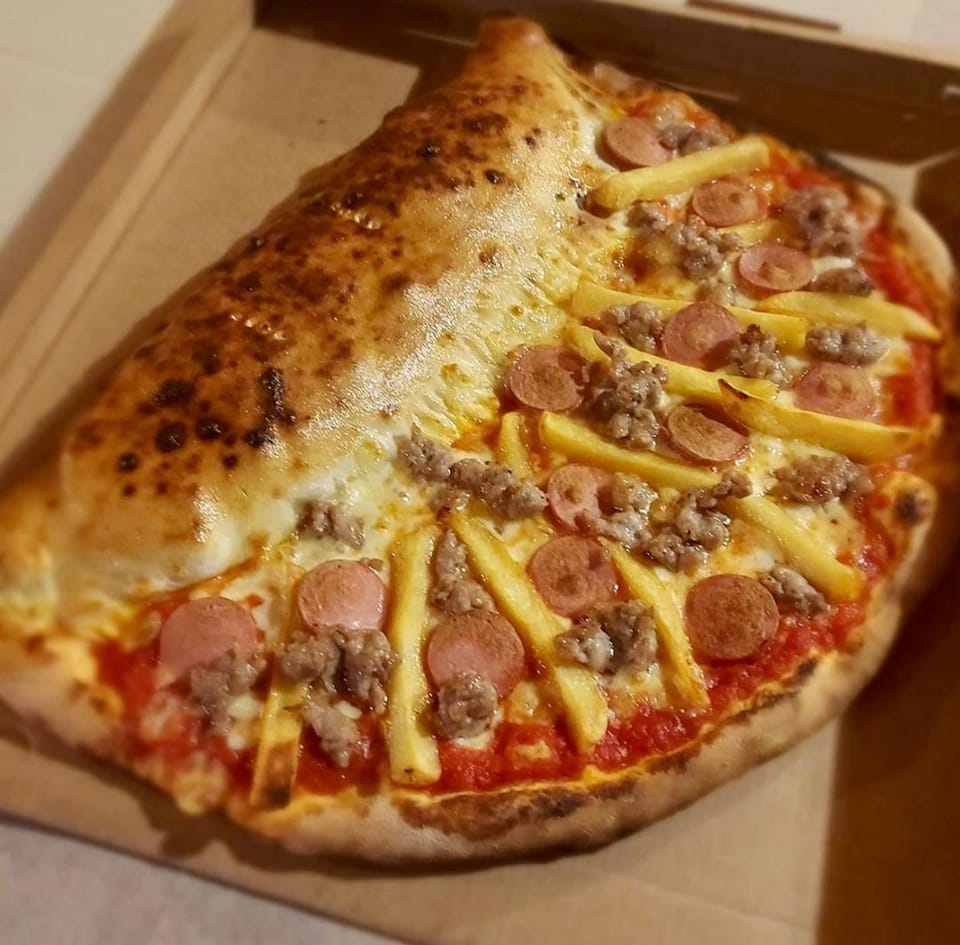 pizza wurstel