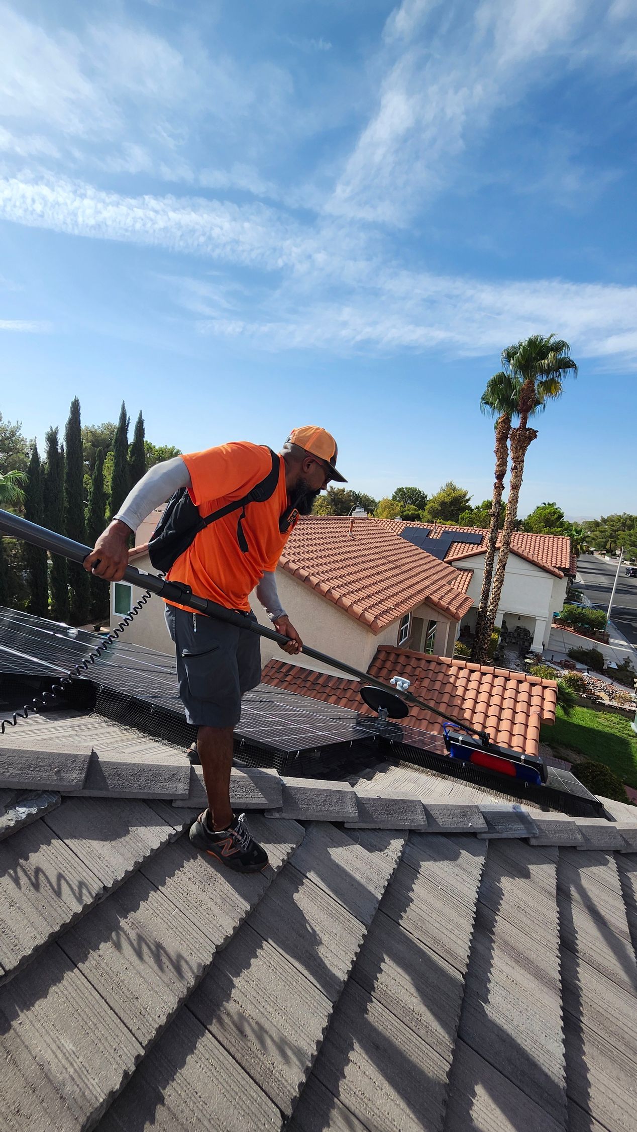 Barron's Solar Wash Company Employee