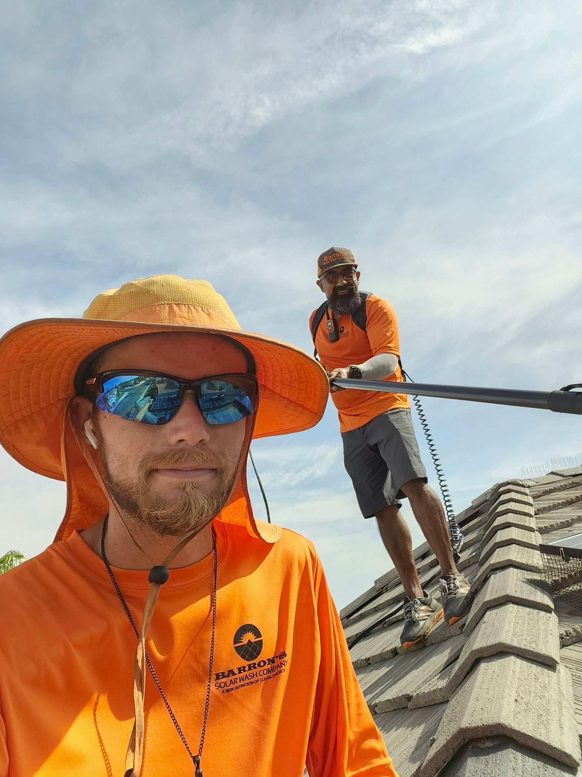 Barron's Solar Wash Company Employee