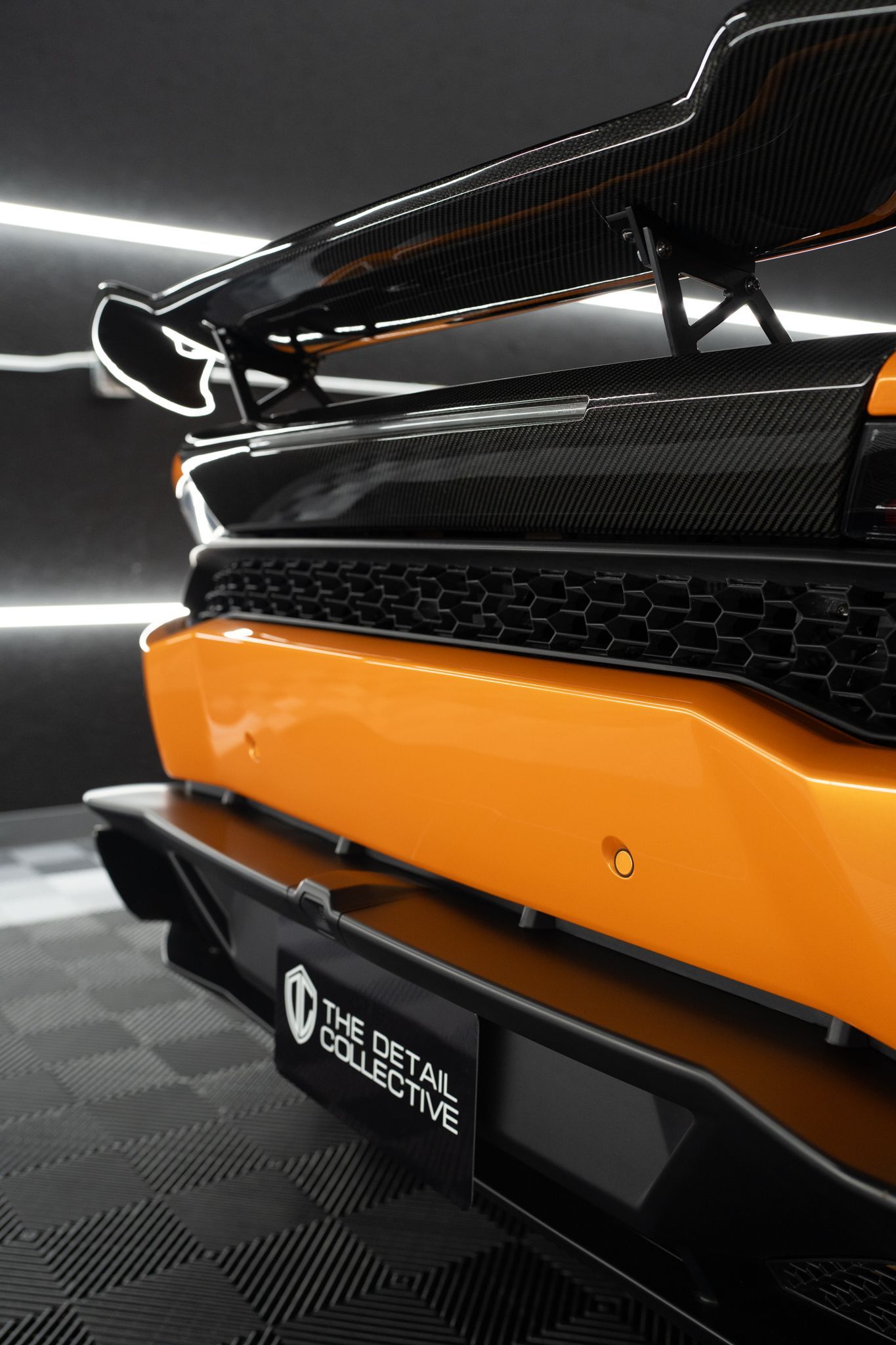 lambo ceramic