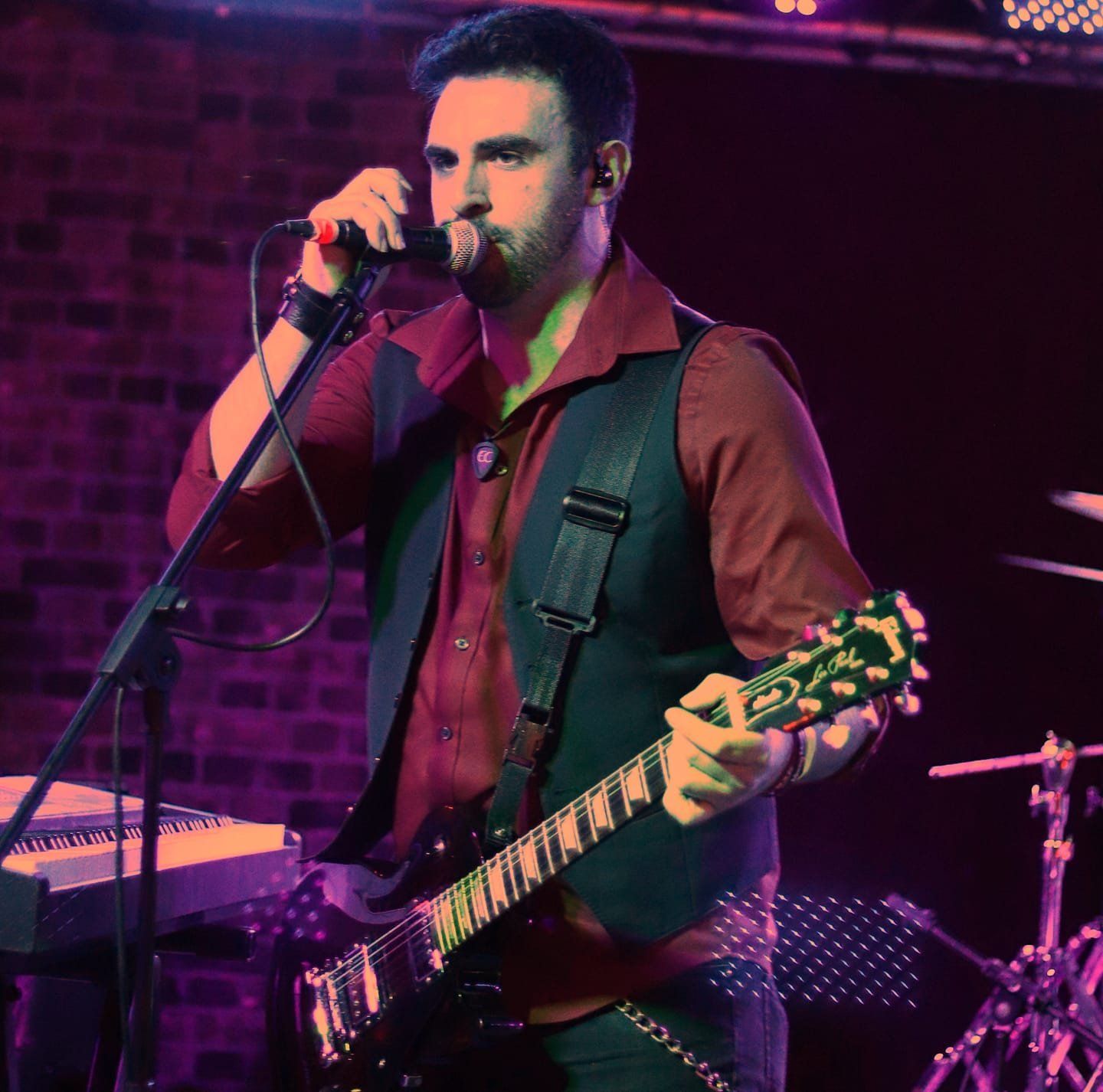 Shane Archer Reed Lead Vox, Guitar, Piano Shane Archer Reed Lead Vox, Guitar, Piano I Shane Archer Reed and the Harbingers