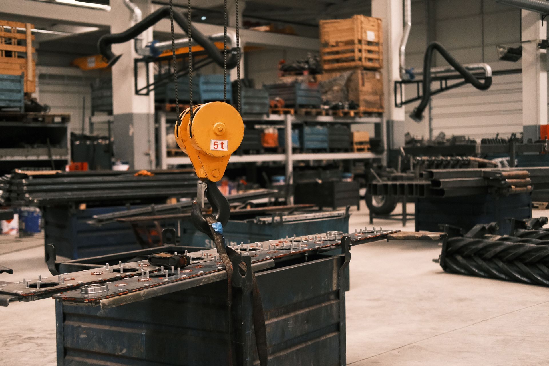 Integración y reubicación de maquinaria industrial en planta