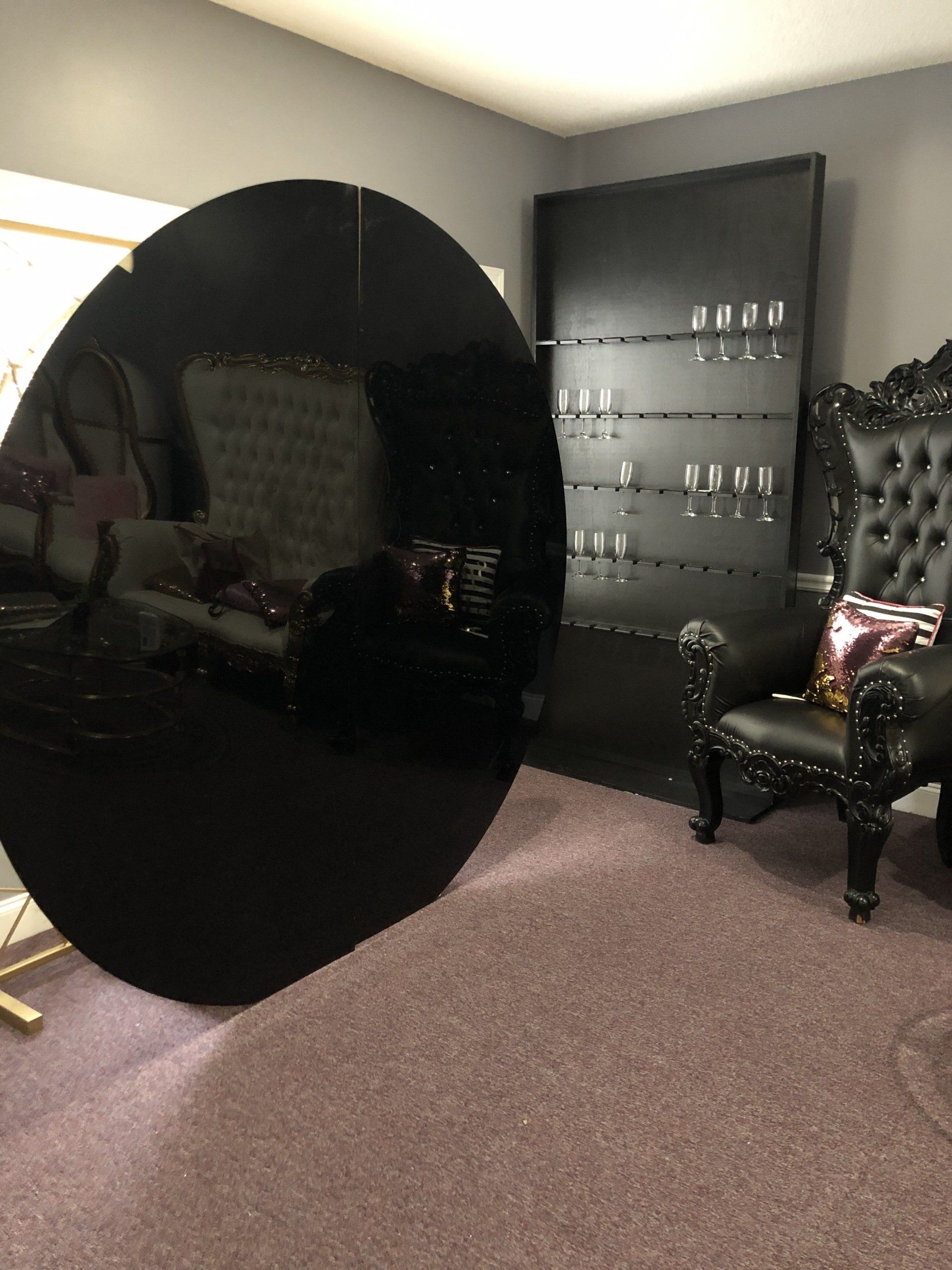 Neutral beige round backdrop panels for modern event photo area or dessert display