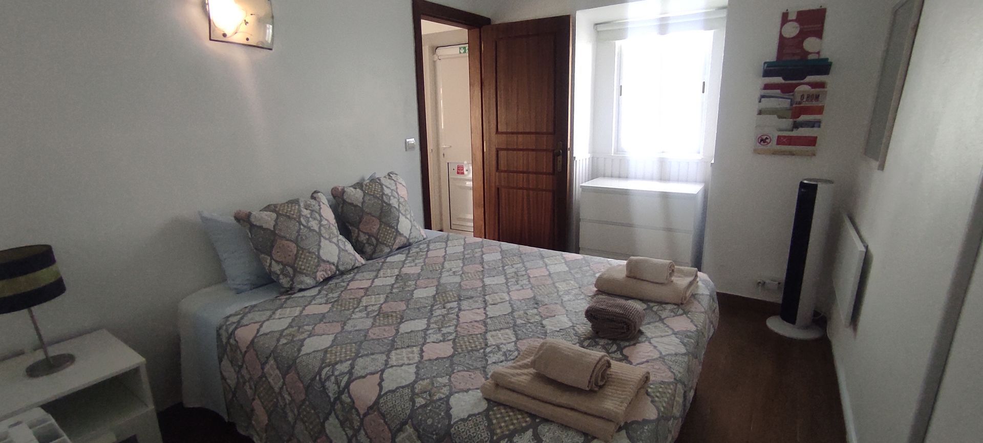 Suíte com cama de casal