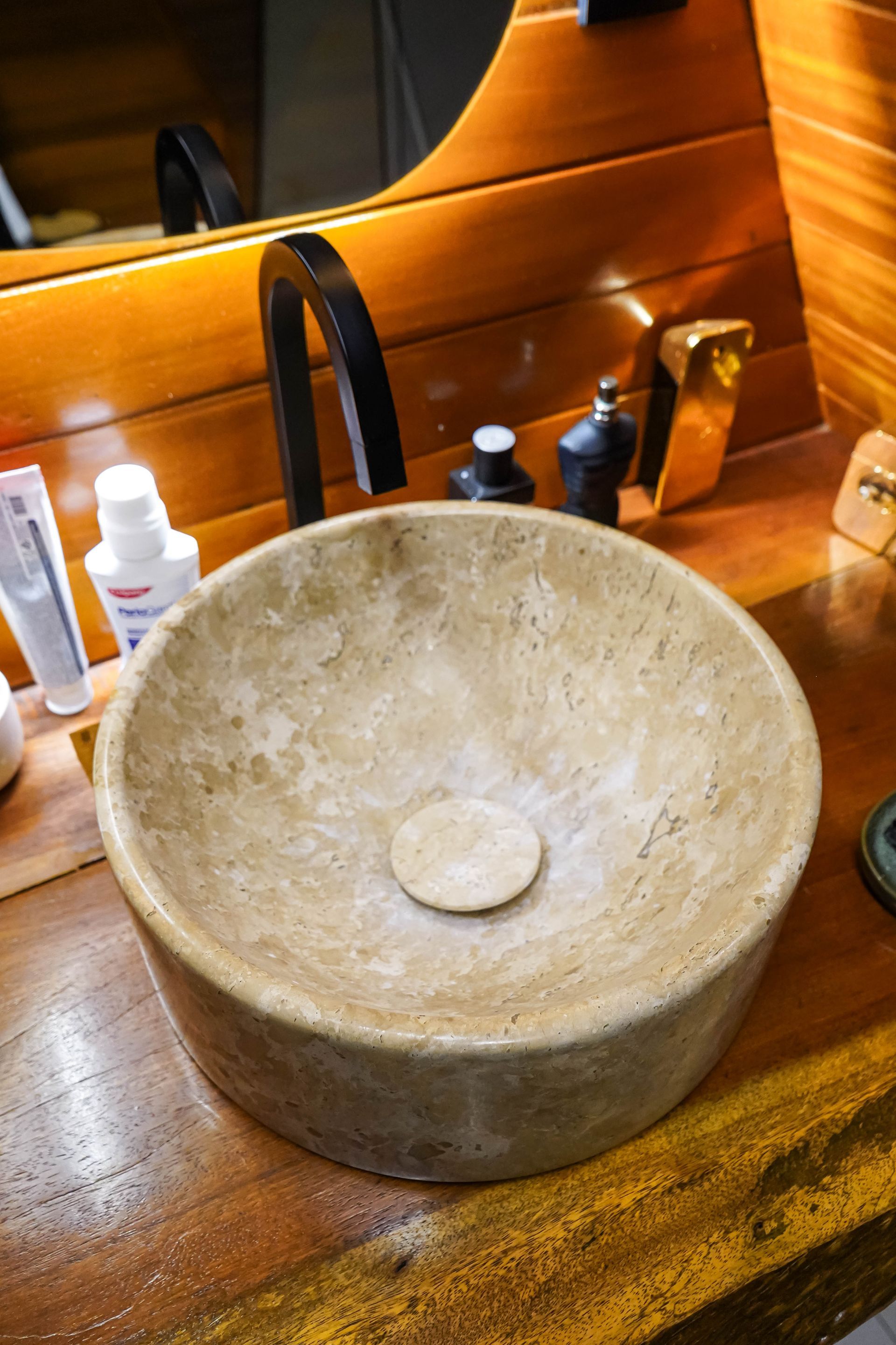  cuba para lavabo, cuba de apoio em pedra, cuba de seixo natural, pia de pedra natural, cuba orgânica, lavatório de pedra
