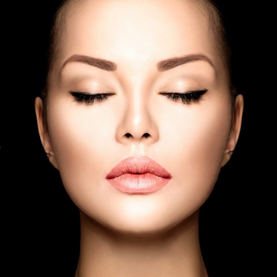 FACE & NECK