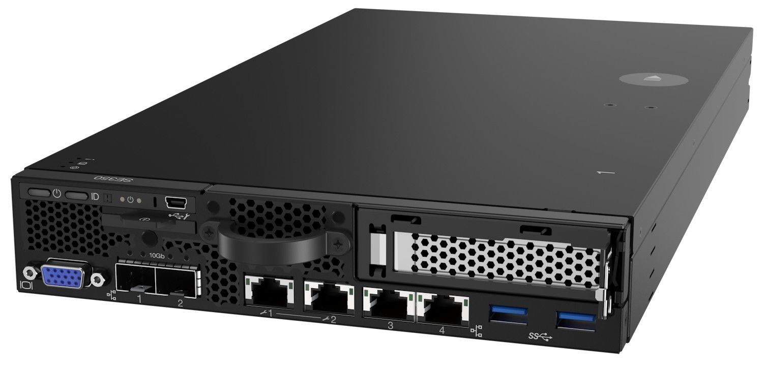Servidor negro con varios puertos y conexiones en el panel frontal.
