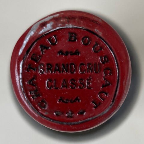 De kop van een fles chateau Bouscout 1981