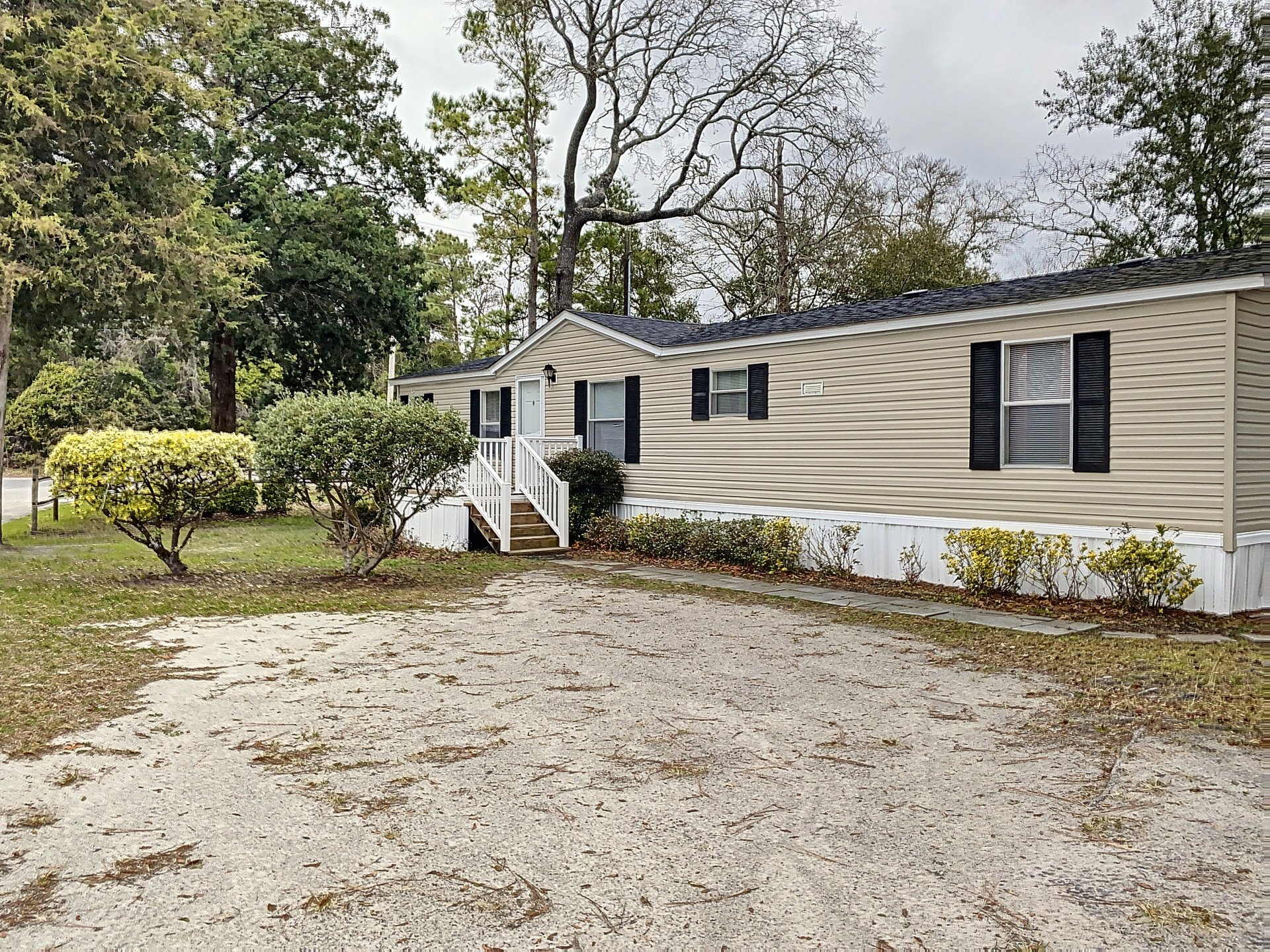 Apache Family Campground & Pier