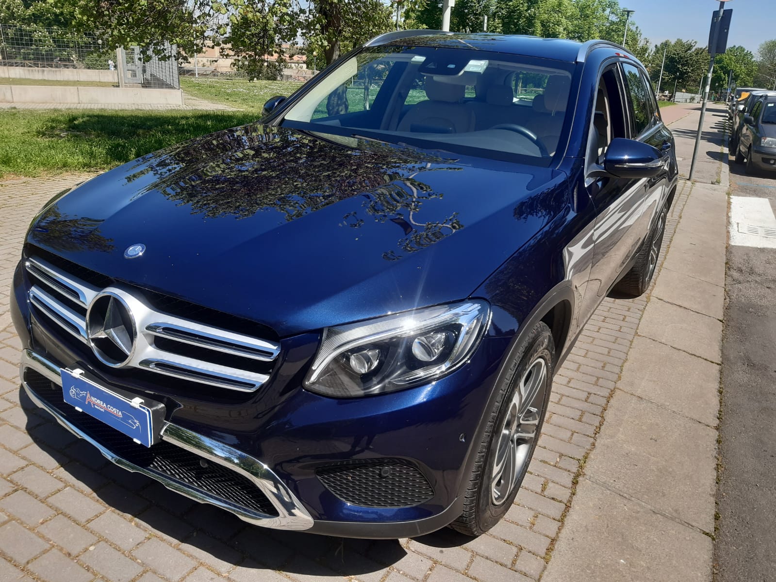 Auto