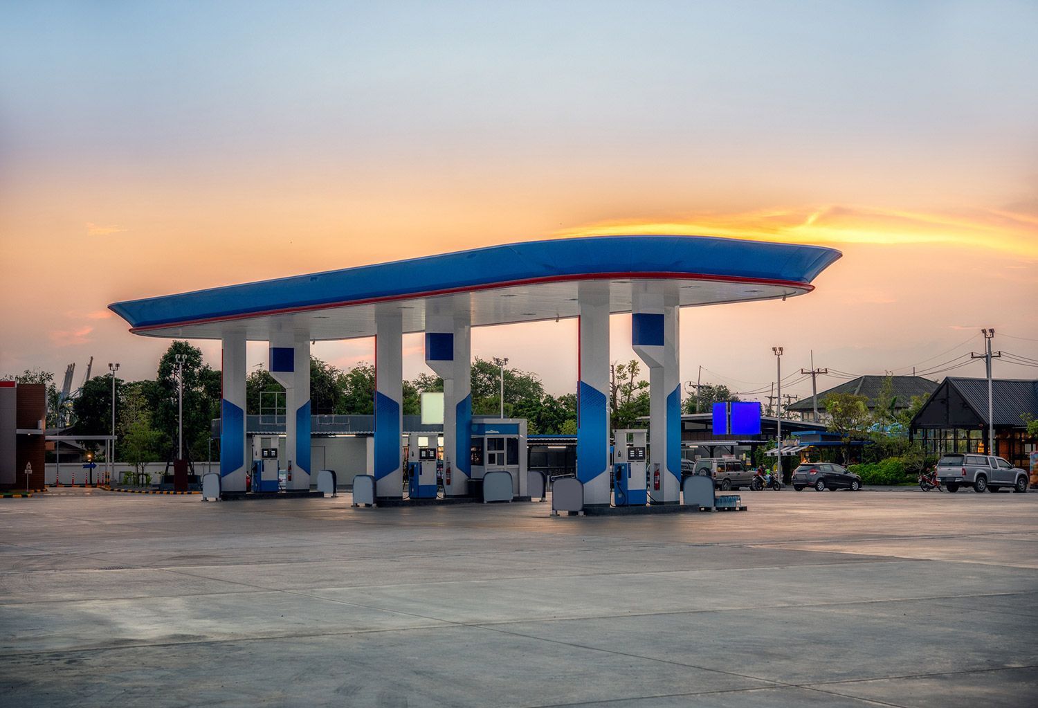 Clean Gas Station — Bessemer, AL — Commercial Construction & Maintenance, Inc. Clean Gas Station — Bessemer, AL — Commercial Construction & Maintenance, Inc.