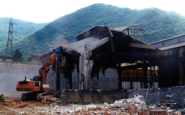 demolizione stabilimento Falk, Vobarno con Cavedaghi Metalli