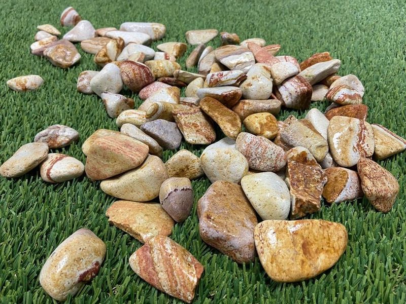 Tan River Rock Wet
