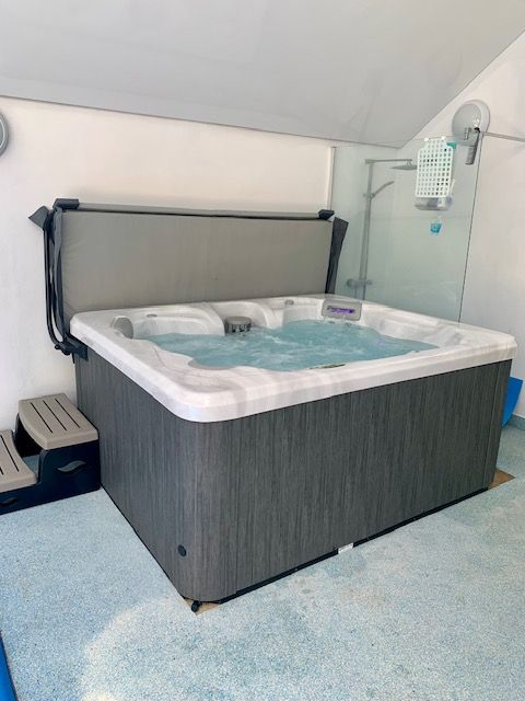 South Seas 743D DX from Hot Tub Haven