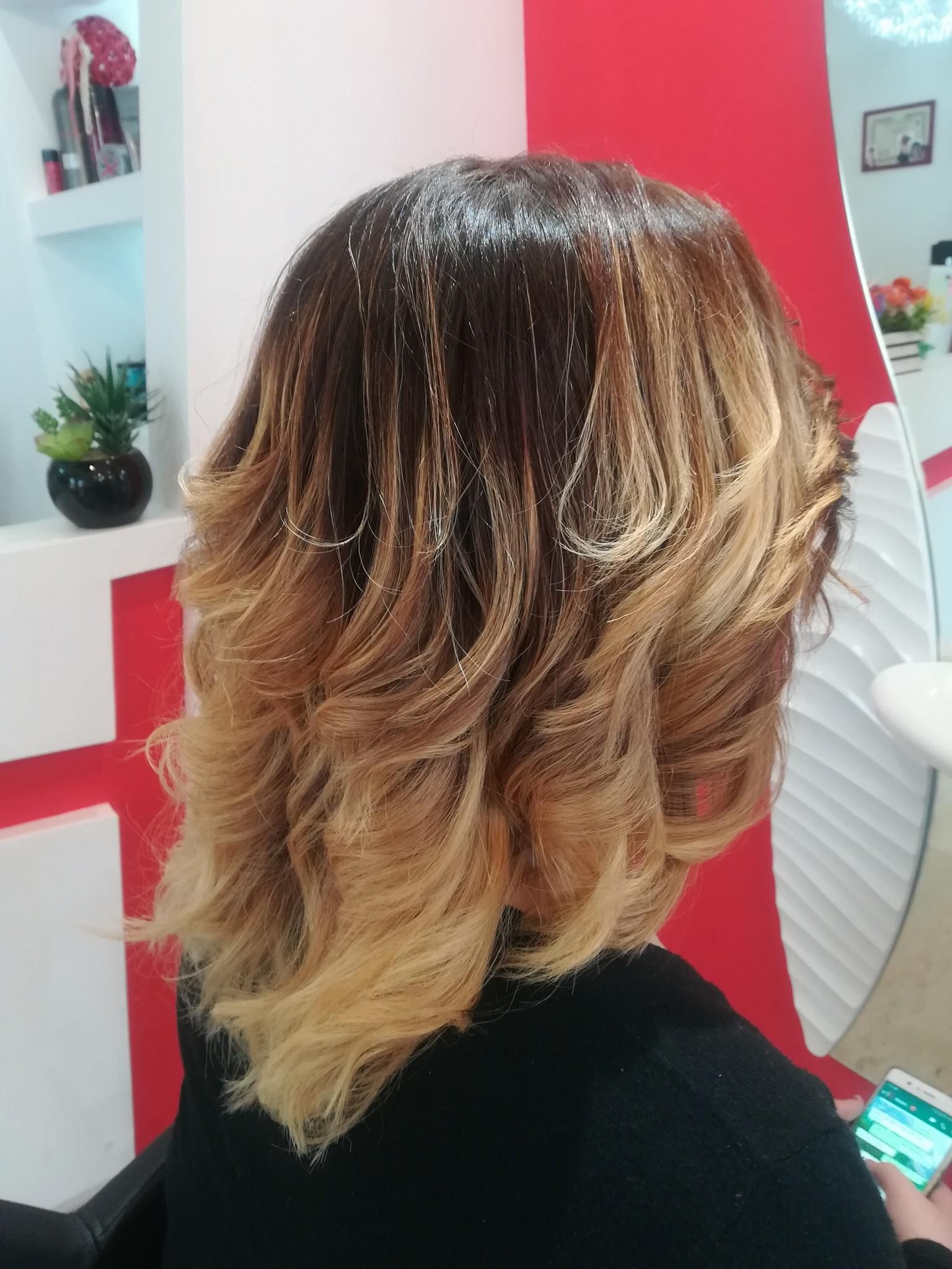 Hairstylist Ribelle