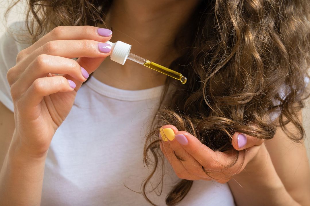 immagine olio per capelli