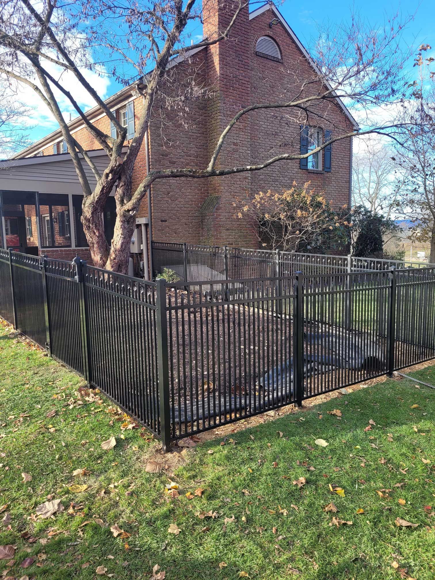 Aluminum fences — Shippensburg, PA — Nealy Fence