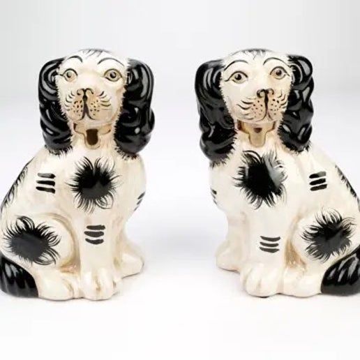 Staffordshire Dogs, Black & White Set (1-C-4)