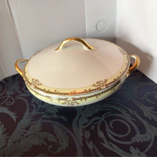 Noritake China “Erie”, Covered Vegetable, Round  (12-E-9)