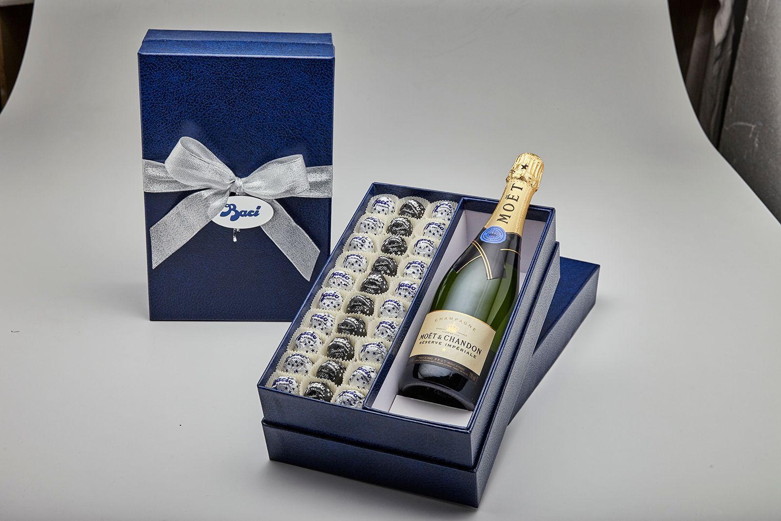 BACI Champagne moet